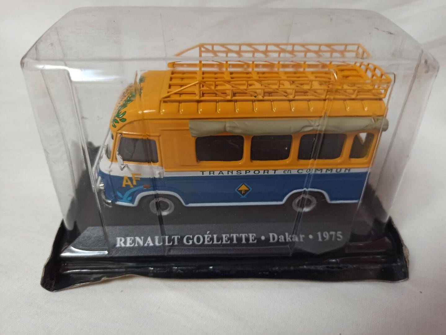 RENAULT COELETTE DAKAR  1975 esc 1/43  Altaya Nuevo y precintado con caja (144)