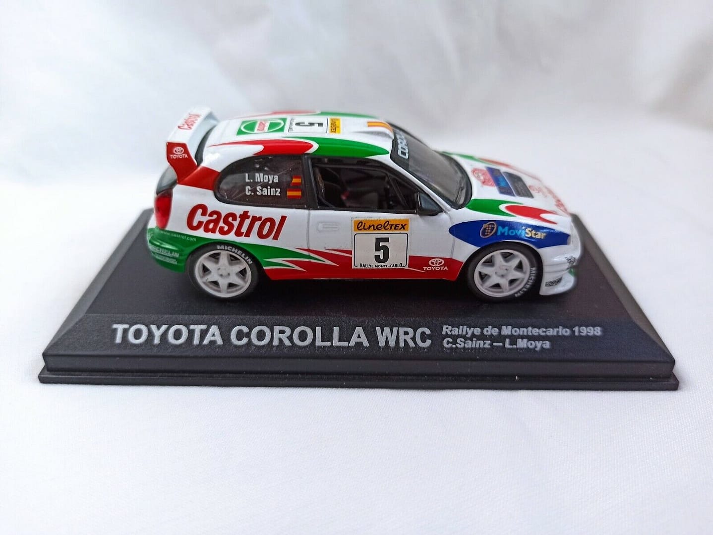 TOYOTA COROLLA WRC RALLY DE MONTECARLO 98 1/43 SIN CAJA SOLO BASE (146) - Imagen 4