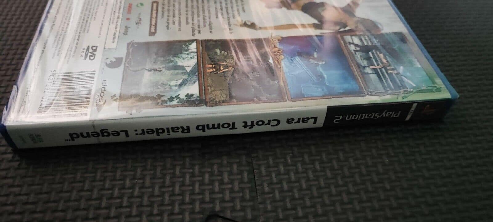 Lara Croft Tomb Raider legend nuevo y precintado para playstation 2 - Imagen 4