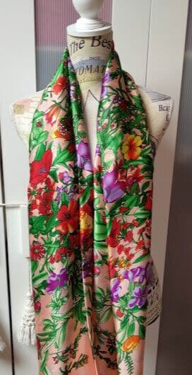 Fular con estampado floral 30% seda (134)