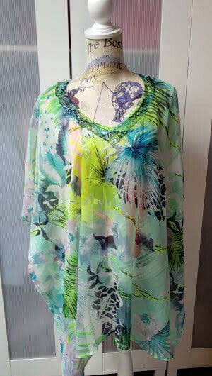 Vestido playa kaftan mujer talla única con bordado  Nuevo con etiquetas. (135)