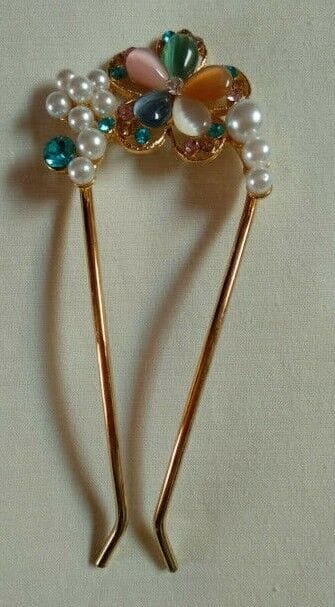 Peineta mujer dorada flor diferentes colores piedras y perlas Nueva. - Imagen 3