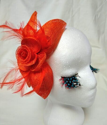 Tocado diadema para ceremonia mujer combinado rafia y plumas color naranja