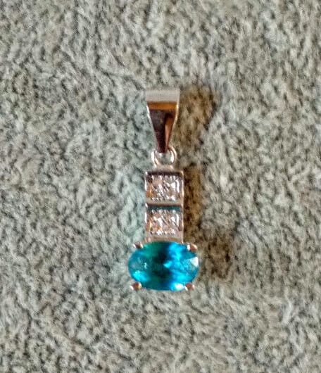 Colgante alargado piedra azul Plata de Ley rodiada 925 Nuevo (106)