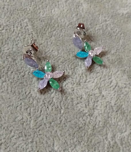 Pendientes bisuteria rodiada largos piedras color Presión Nuevos (106)