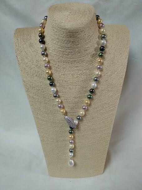 Collar perlas con broche pluma multiposicion Nuevo con etiquetas (105)