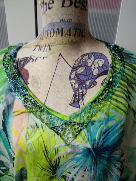Vestido playa kaftan mujer talla única con bordado  Nuevo con etiquetas. (135) - Imagen 3
