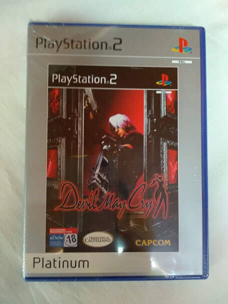 DEVIL MAY CRY  para playstation 2 Nuevo y precintado Pal PLATINUM