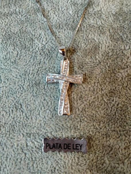 Collar con colgante  de cruz con circonitas Plata de Ley Rodiada  Nuevos (106)