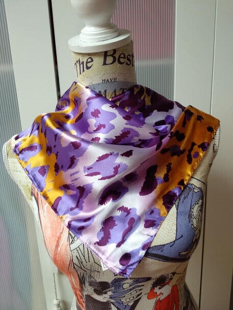 Pañuelo cuello cuadrado mujer seda (135) - Imagen 4