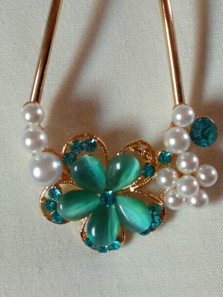 Peineta mujer dorada flor diferentes colores piedras y perlas Nueva. - Imagen 12