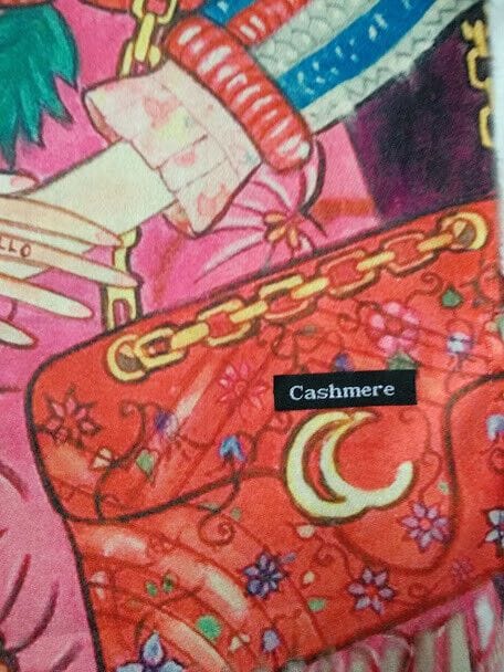 Pasmina Cashmere estampado trio chicasNuevo con etiquetas (105) - Imagen 7