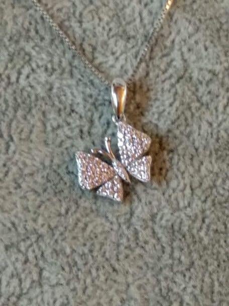 Collar con colgante de mariposa circonitas Plata de Ley Rodiada Nuevos (106)