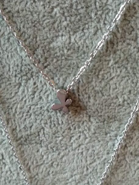 Collar gargantilla doble acero antialergico con colgantes mariposas Nuevos (106) - Imagen 3