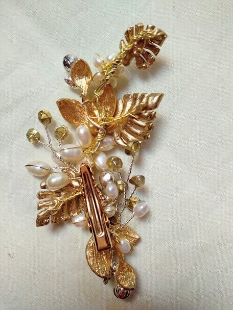 Tocado aderezo mujer ceremonia dorado perlas y símiles Nuevo - Imagen 3