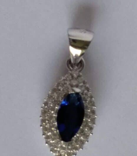 Colgante lagrima piedra azul y circonitas  en Plata de Ley rodiada 925 Nuevo