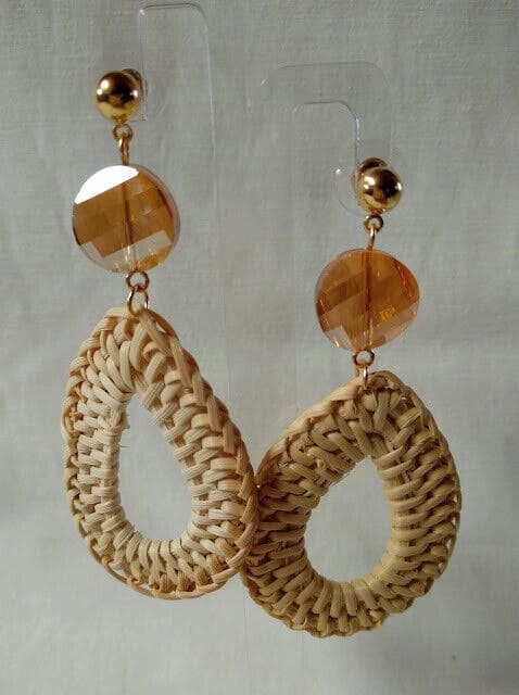 Pendientes de ratan tejido largo mujer modelo cristal nuevo con etiquetas