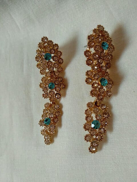 Pendientes mujer vintage en cascada cuajados piedras cierre presión Nuevos