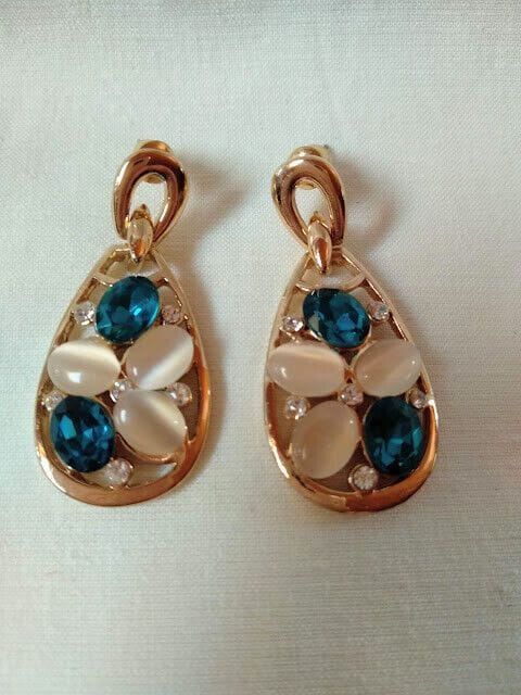 Pendientes mujer bisutería dorados piedras cierre presión Nuevos