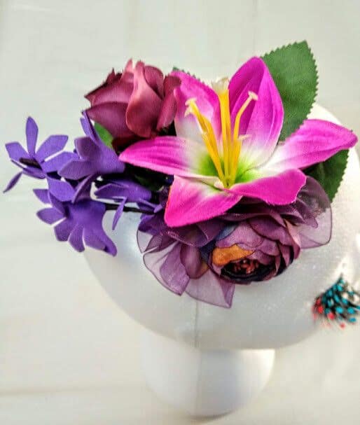 Tocado broche mujer flores tela combinando colores morados Nuevo - Imagen 3
