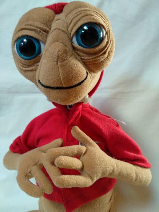 Muñeco ET Original Universal Studio Nuevo y embolsado 32 CM de altura. - Imagen 3