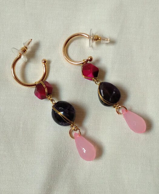 Pendientes bisuteria dorados con 3 piedras nuevo con etiqueta - Imagen 4