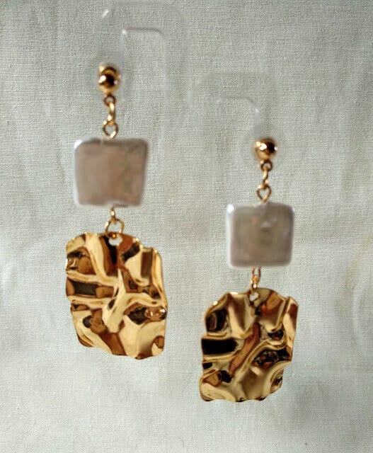 Pendientes bisuteria largo mujer con madreperla nuevo con etiquetas