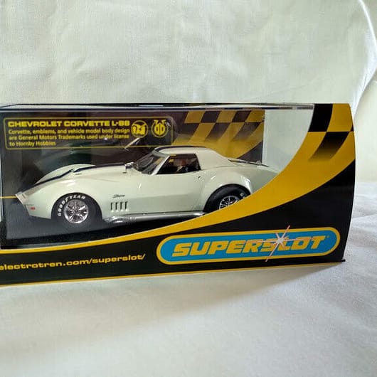 SUPERSLOT  Chevrolet Corvette L88 GM Test Car 112575 1/32 Nuevo (95)