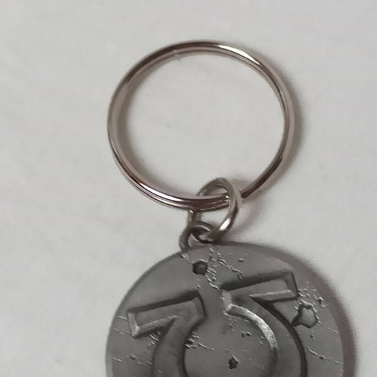 WARHAMMER LLAVERO Y PIN ULTRA MARINE +CRUX TERMINATUS PIN NUEVOS (144)