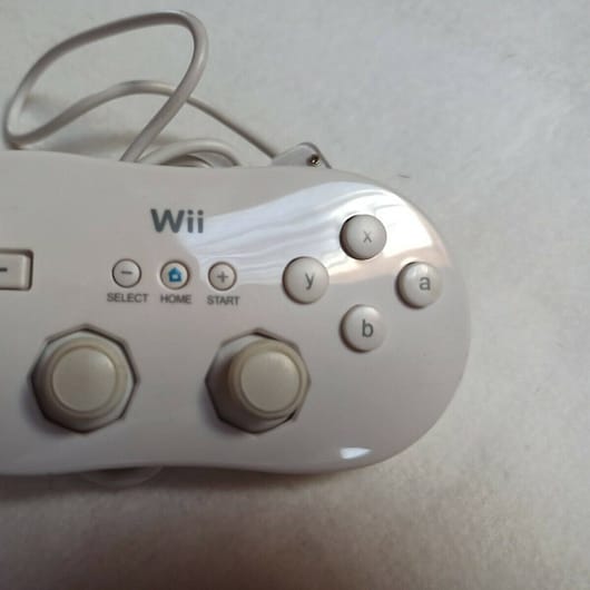 CLASSIC CONTROLLER ORIGINAL NINTENDO WII USADO (150)