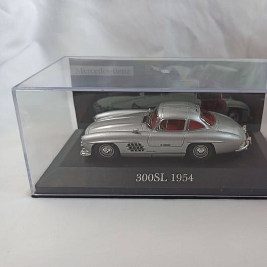 MERCEDES 300 SL 1954 GRIS PLATA  1/43 NUEVO CON CAJA  (146)