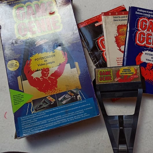 GAME GENIE POTENCIADOR DE VIDEOJUEGOS USADO .(150)