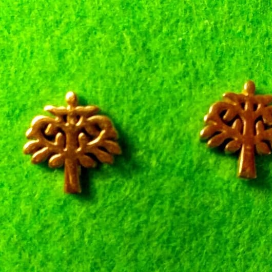 Pendientes acero dorado mujer colección primavera árbol con presión