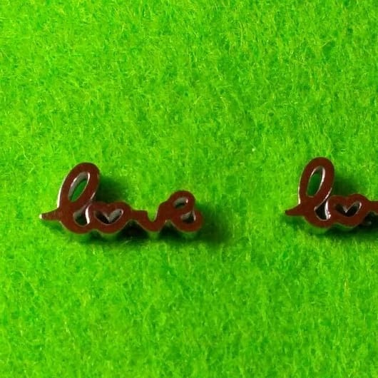 Pendientes acero mujer colección primavera Love con presión
