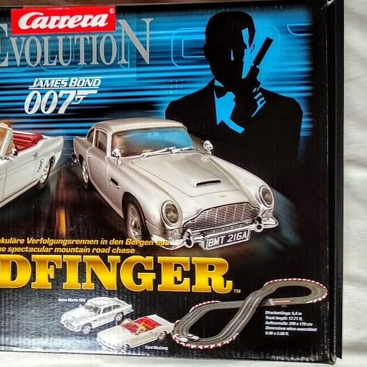 SCX Scalextric Circuito Carrera Evolution James 007 GolFinger Nuevo y Precintado