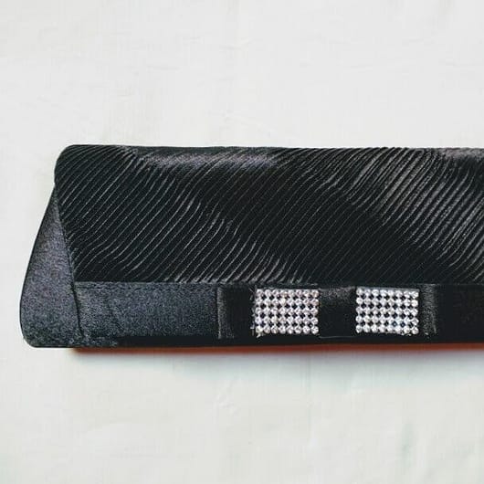 Bolso fiesta,clutch,cartera de mano mujer con cadena con flores Nuevo