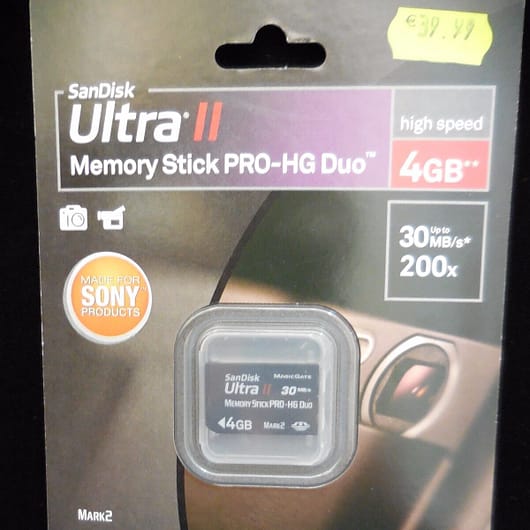 Memory Stick Pro -HG-Duo Ultra II  4GB Nueva y Precintada.