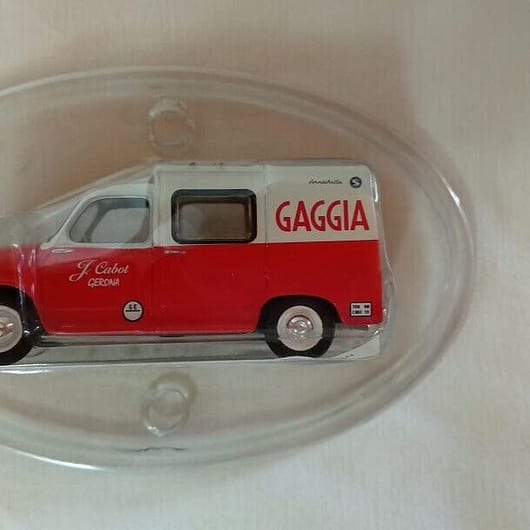 SEAT FIAT 600 D EMPRESA GAGGIA   Esc 1/43  Nuevo con BLISTER