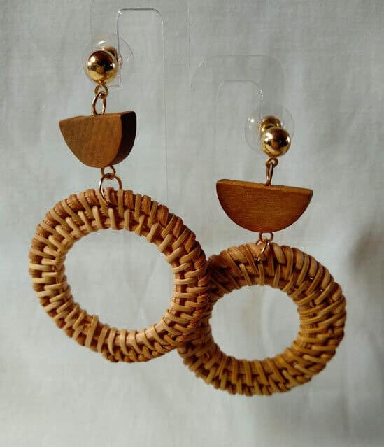 Pendientes de ratan tejido largo mujer modelo redondo nuevo con etiquetas