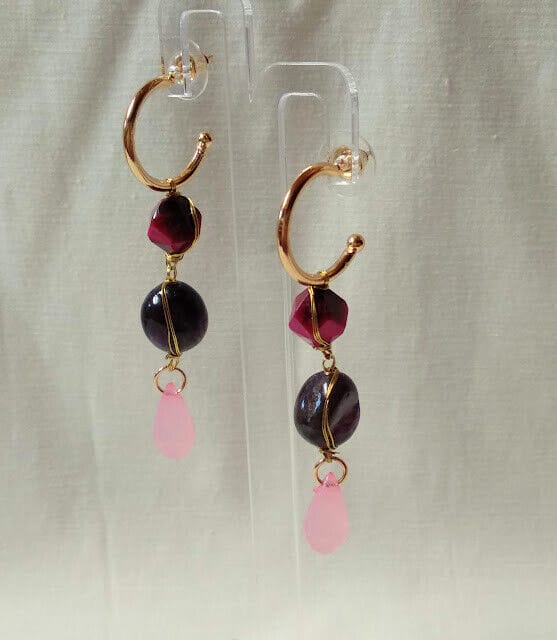 Pendientes bisuteria dorados con 3 piedras nuevo con etiqueta - Imagen 3