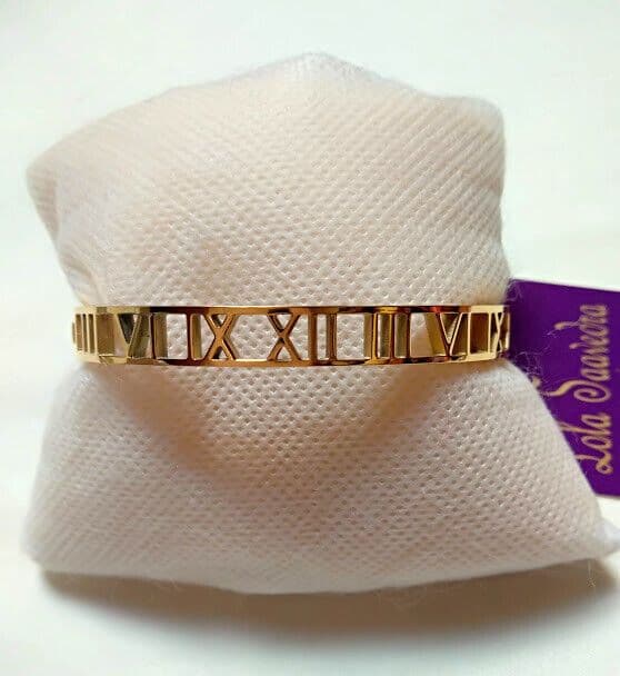 Pulsera acero mujer dorada rígida números romanos y cierre nueva
