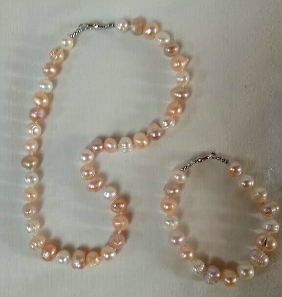 Collar y pulsera perlas barrocas naturales Nuevo con etiquetas(105) - Imagen 4