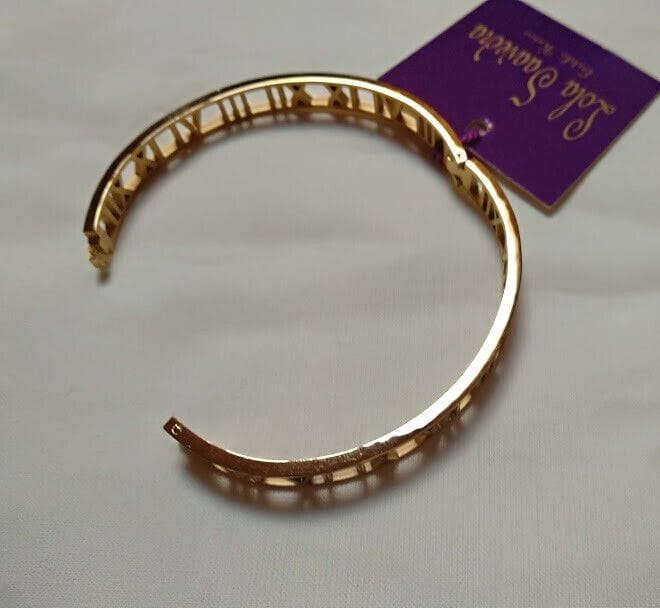 Pulsera acero mujer dorada rígida números romanos y cierre nueva - Imagen 4