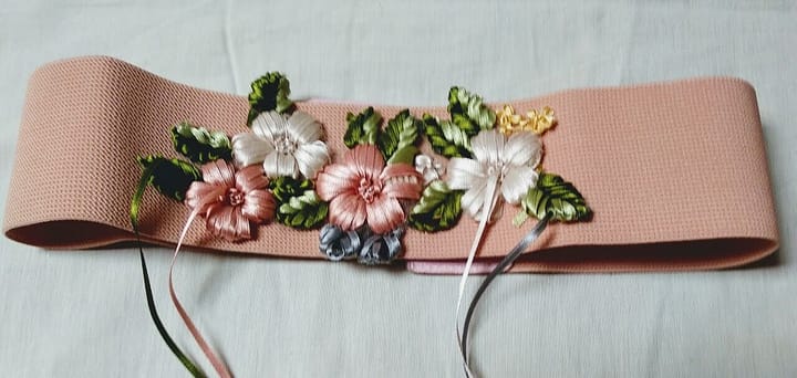Cinturón mujer elástico bohemio con bordados raso color salmón Nuevo