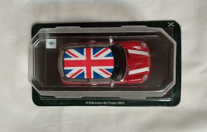 New Mini Cooper  escala 1/43 Nuevo con caja (96) - Imagen 3