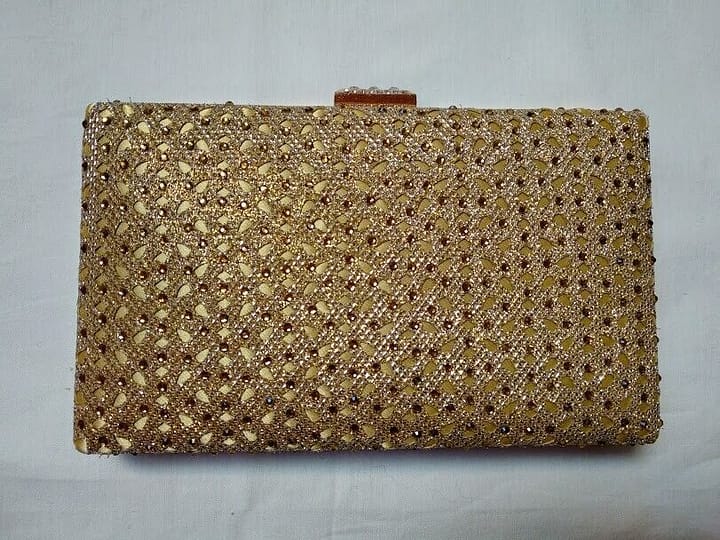Bolso fiesta,clutch,cartera de mano mujer con cadena  Nuevo