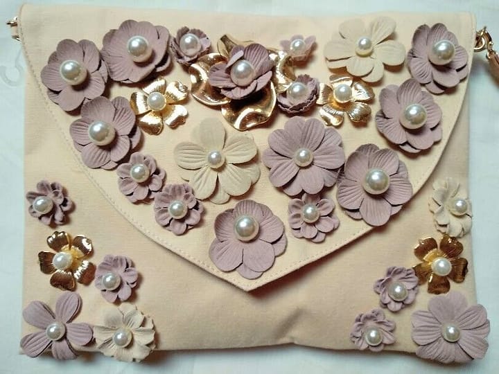 Bolso fiesta,clutch,cartera de mano mujer con cadena con flores Nuevo