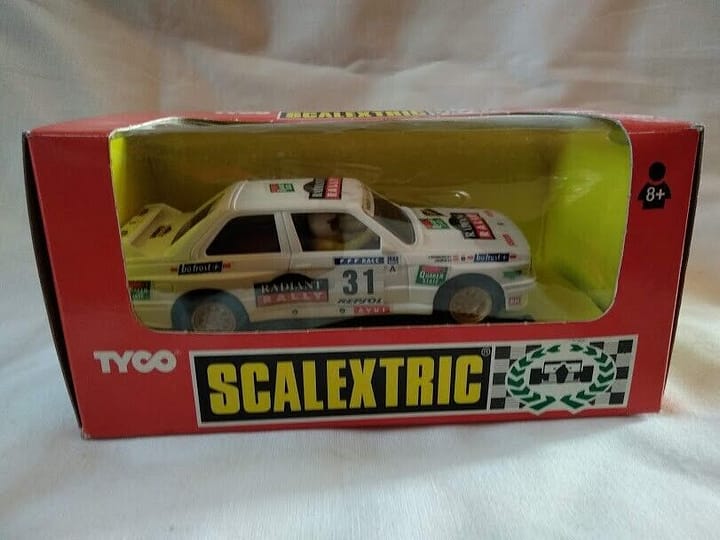 SCX Scalextric BMW M3 "Radiant"  Nuevo (109)