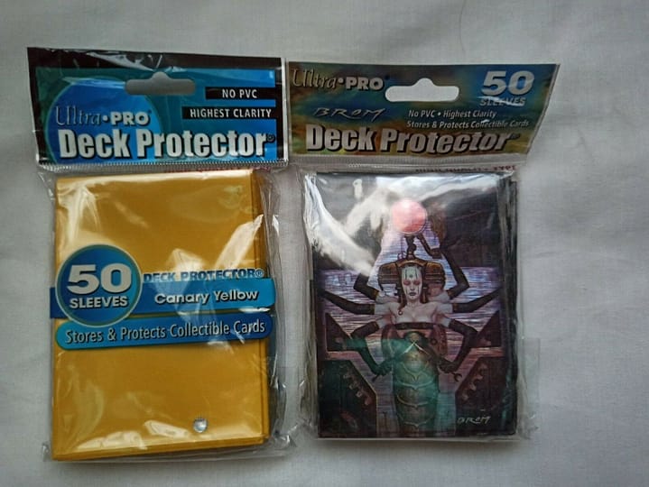 Lote de 2 paquetes 50 fundas cada uno Ultra-Pro Deck Protector(156+)