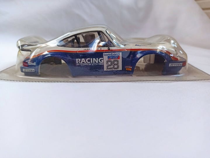 SCX  CARROCERIA PORCHE 911 BLANCO NUEVO EN BLISTER (144)